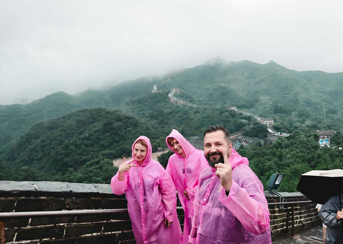 Breathable Waterproof Layers: 7 Proven Ways to Avoid Sweaty, Miserable Travel Days