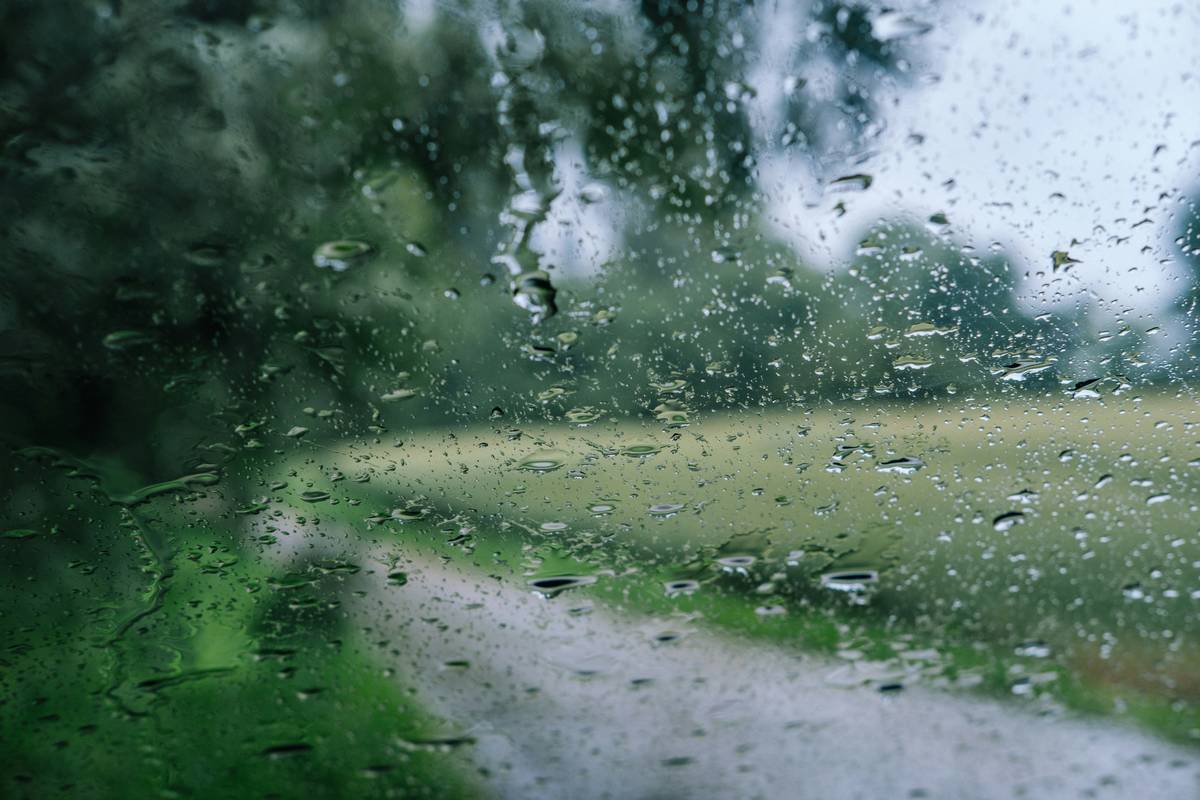Emergency Rain Kits: 7 Proven Tips to Avoid Costly Mistakes